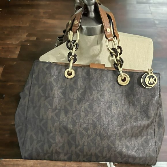 Michael Kors Cynthia Leather Satchel Signature Handbag - Picture 1 of 15